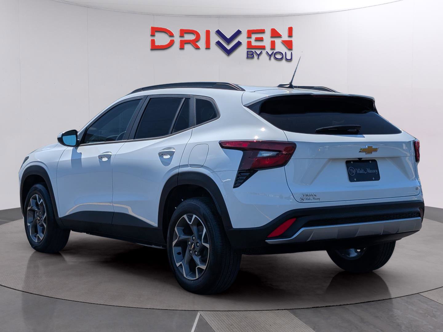 New 2026 Chevrolet Trax LT w/ LT Convenience Package image 3