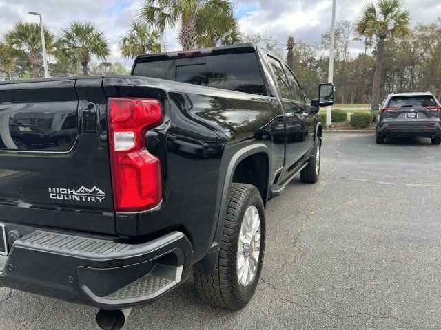 Used 2022 Chevrolet Silverado 2500 High Country w/ Z71 Off-Road Package image 7
