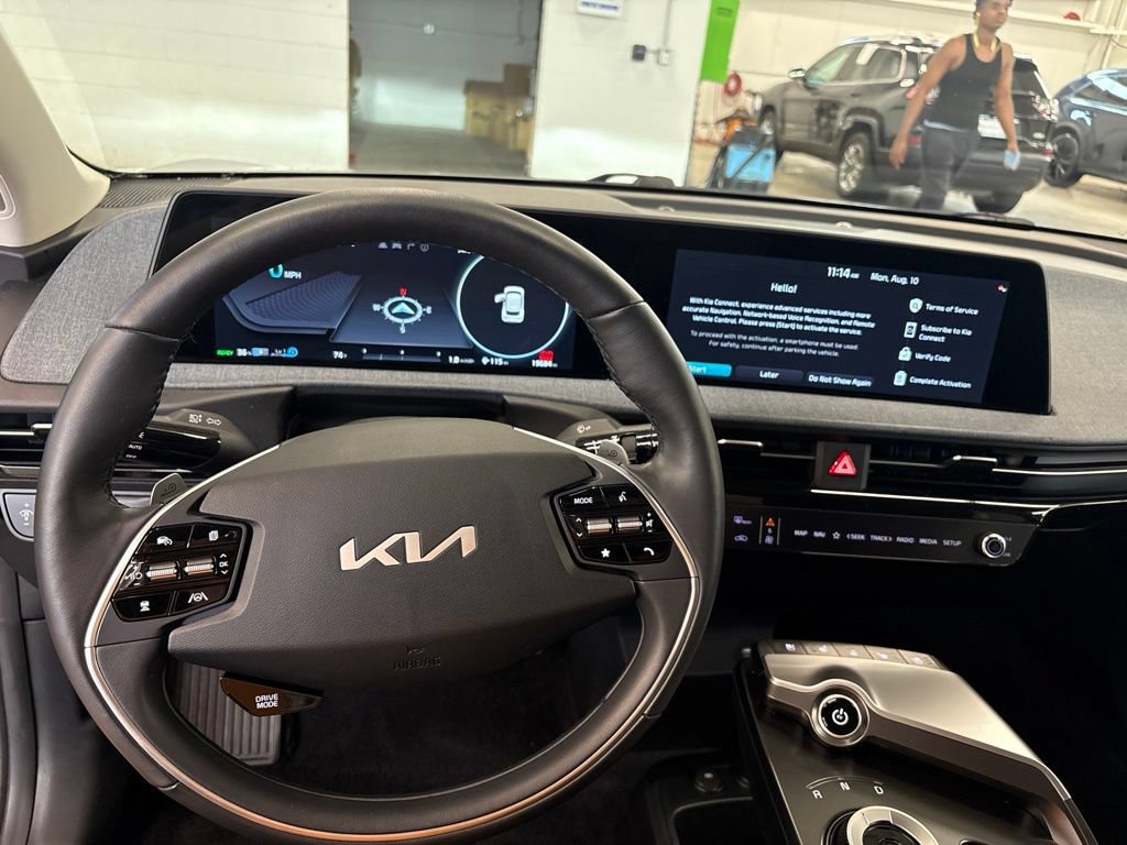 Certified 2024 Kia EV6 Wind AWD/4WD image 6