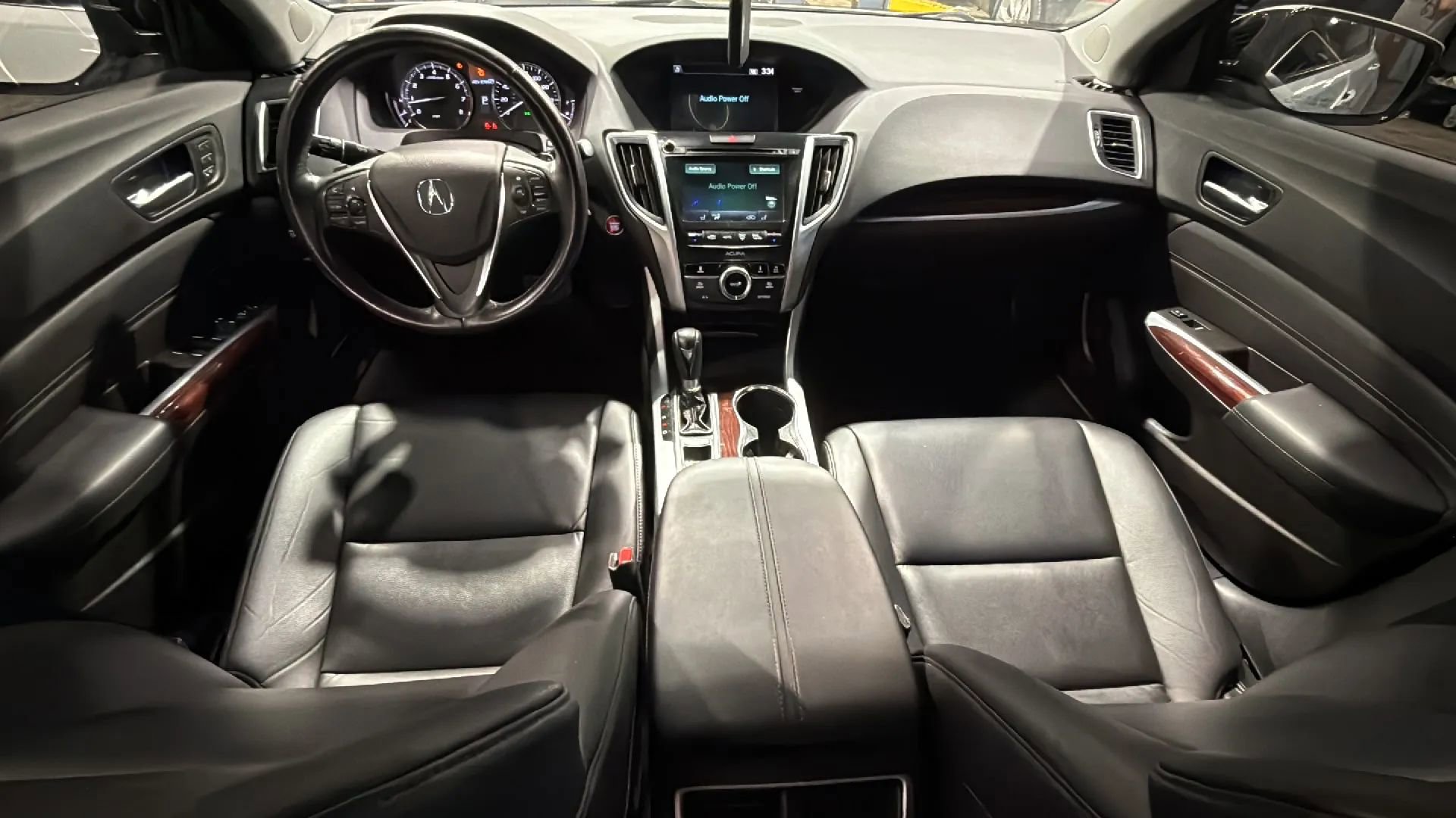 Used 2017 Acura TLX FWD image 28