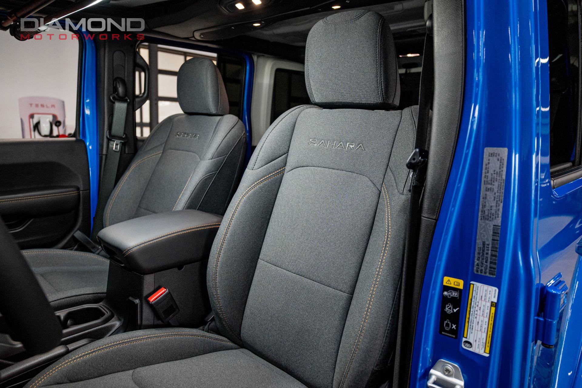 Used 2024 Jeep Wrangler Unlimited Sahara w/ Technology Group image 67