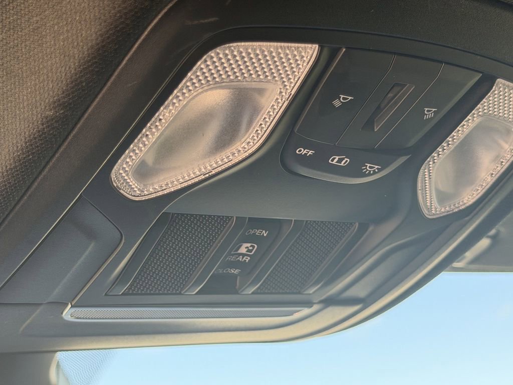 Used 2021 RAM 1500 Big Horn image 25