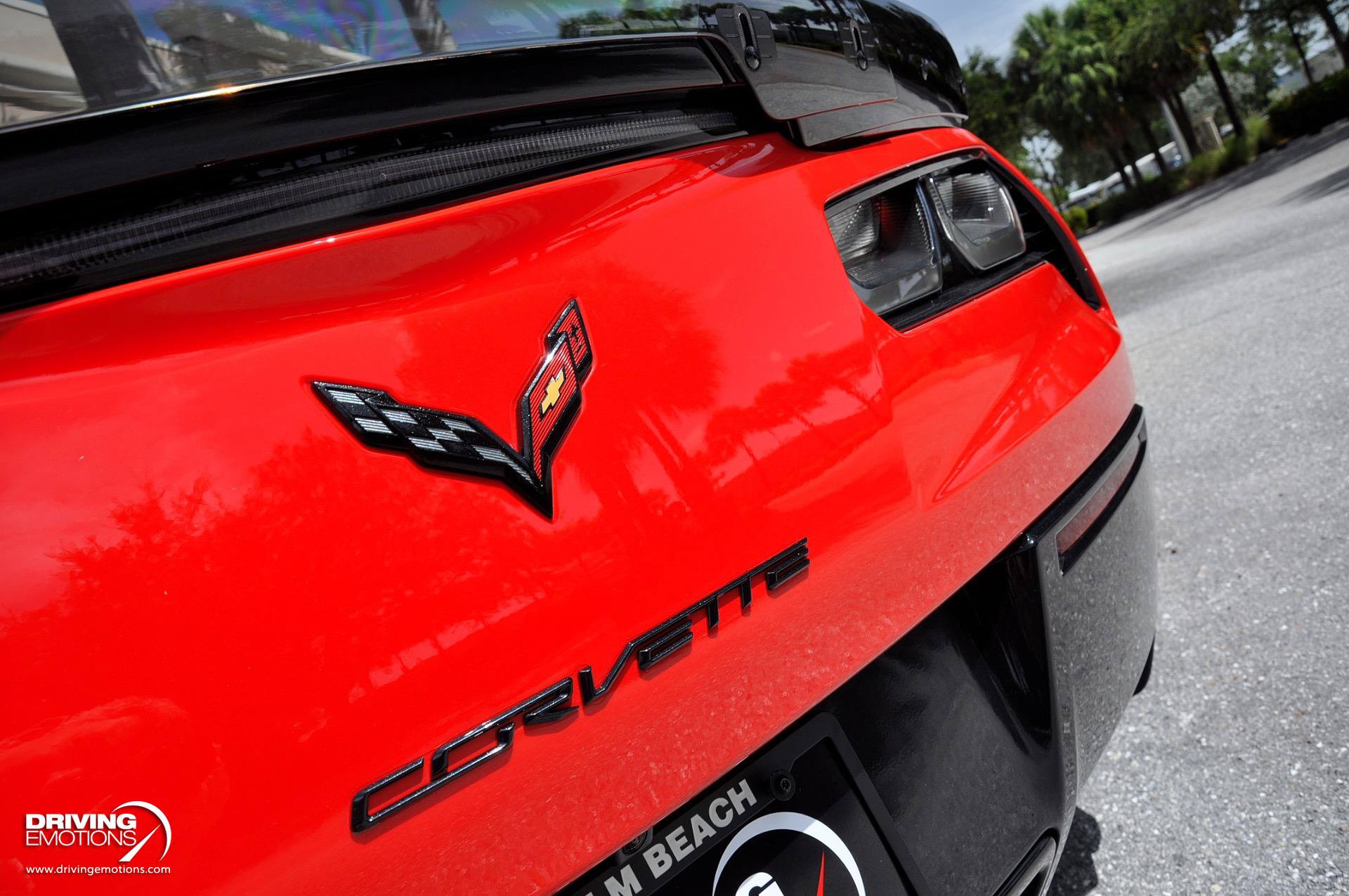 Used 2019 Chevrolet Corvette Z06 RWD image 32
