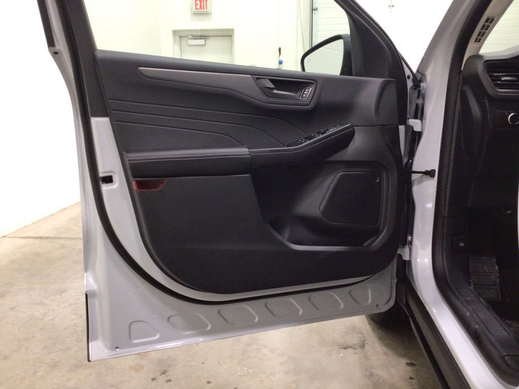 New 2026 Ford Escape Active w/ Tech Pack #1 AWD/4WD image 20