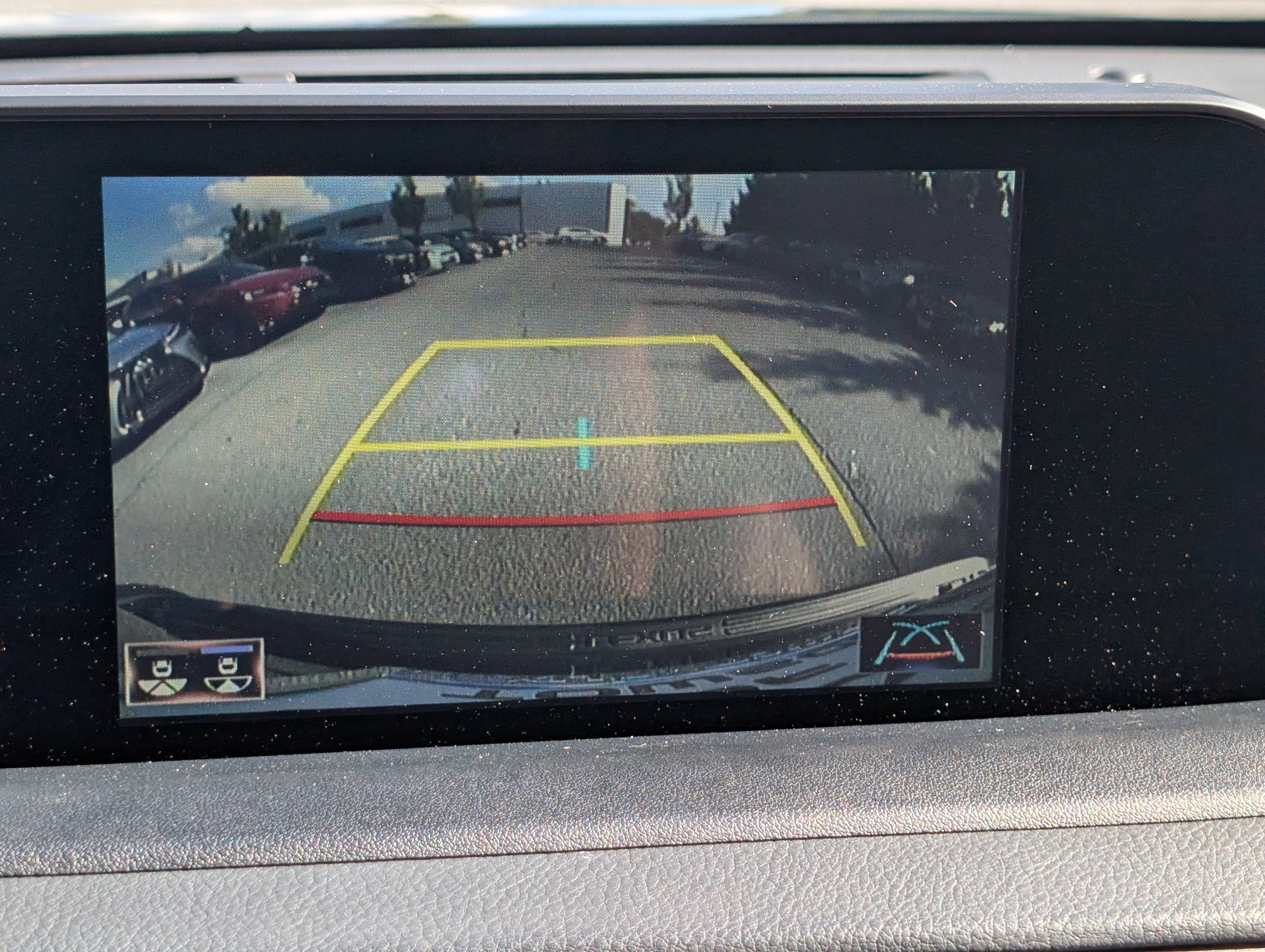 Used 2020 Lexus RX 450h AWD w/ Premium Package image 30