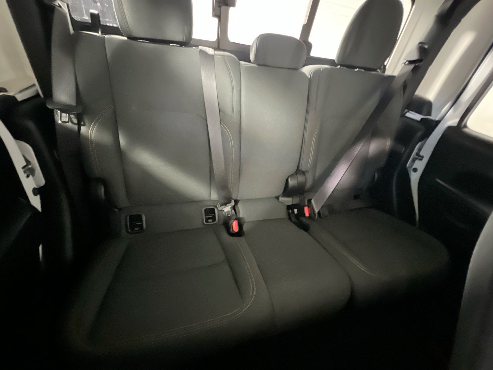 Used 2024 Jeep Gladiator Sport AWD/4WD image 33
