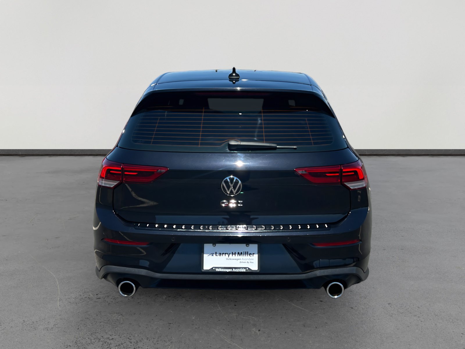 Certified 2024 Volkswagen GTI SE w/ SE Leather Seats Package FWD image 4