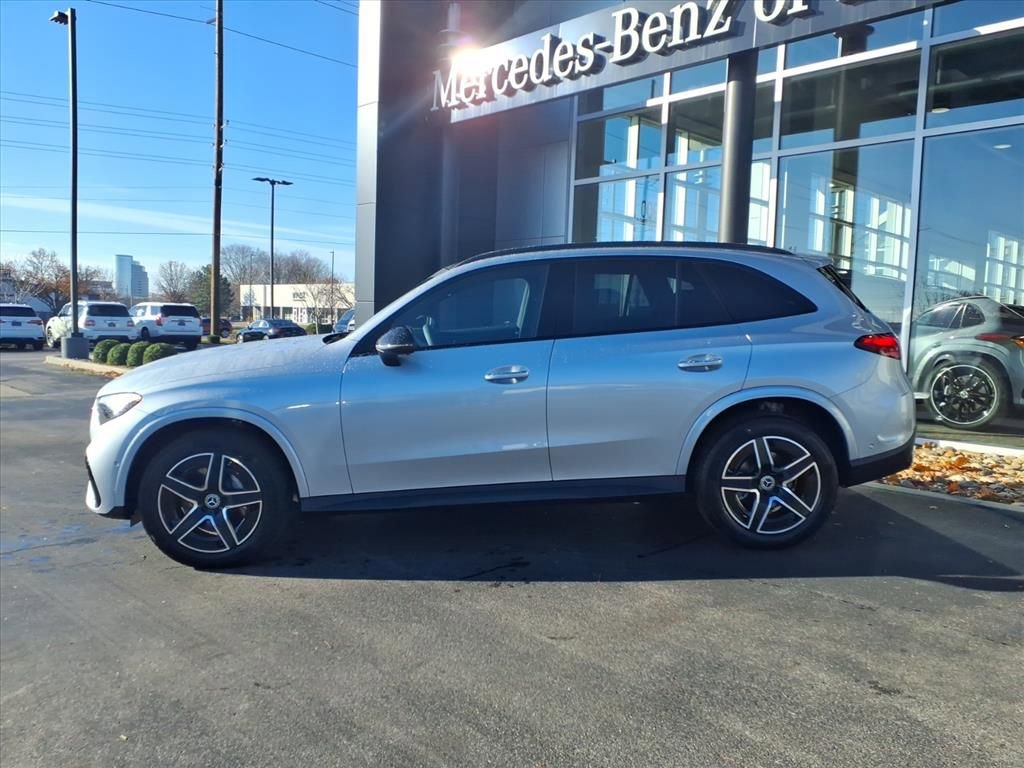 Certified 2026 Mercedes-Benz GLC 300 4MATIC image 3