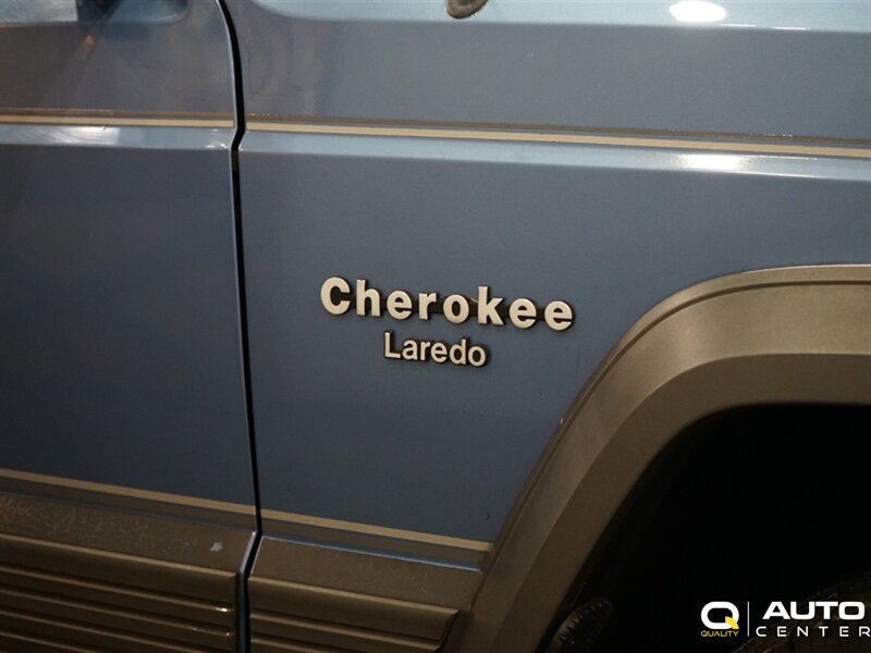 Used 1989 Jeep Cherokee Laredo AWD/4WD image 6