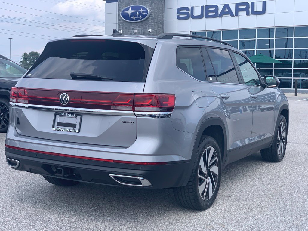 Used 2025 Volkswagen Atlas SE AWD/4WD image 7