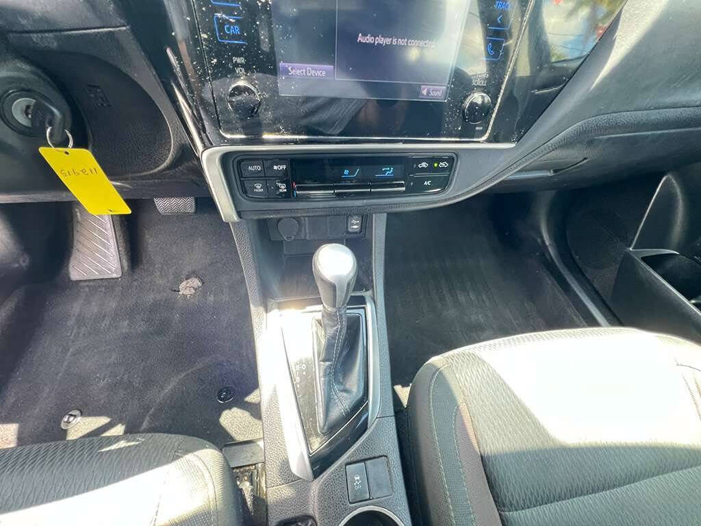 Used 2019 Toyota Corolla LE FWD image 11