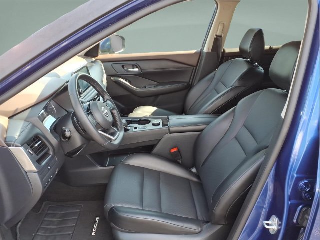 Certified 2023 Nissan Rogue SV w/ SV Premium B Package AWD/4WD image 31