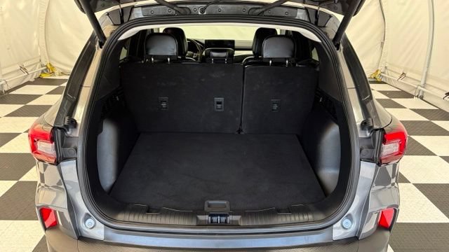 Used 2025 Ford Escape Platinum AWD/4WD image 4