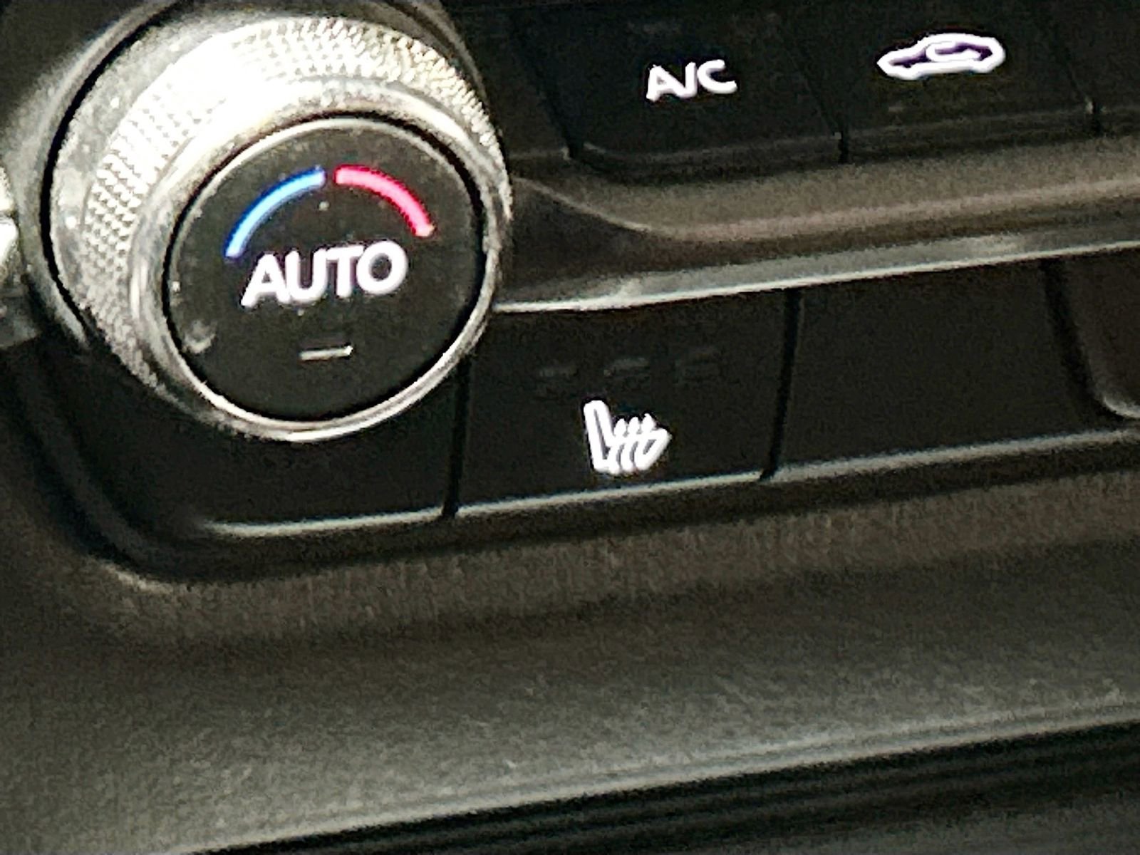 Used 2024 MAZDA CX-30 Carbon image 21