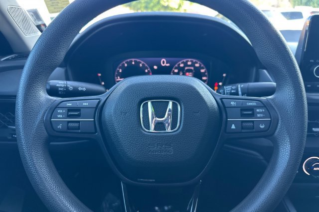 Used 2023 Honda Accord EX image 25