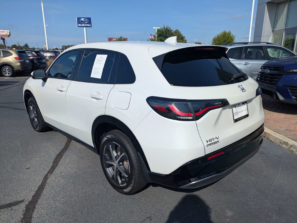 Used 2023 Honda HR-V EX-L image 7