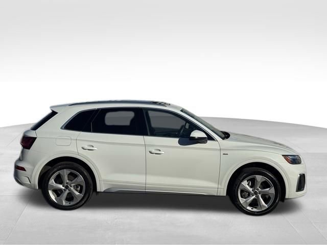 Certified 2023 Audi Q5 2.0T Premium Plus w/ Premium Plus Package image 8