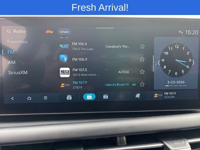 Used 2025 Hyundai Santa Cruz SE image 14