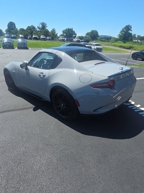 New 2026 MAZDA MX-5 Miata RF Club RWD image 9
