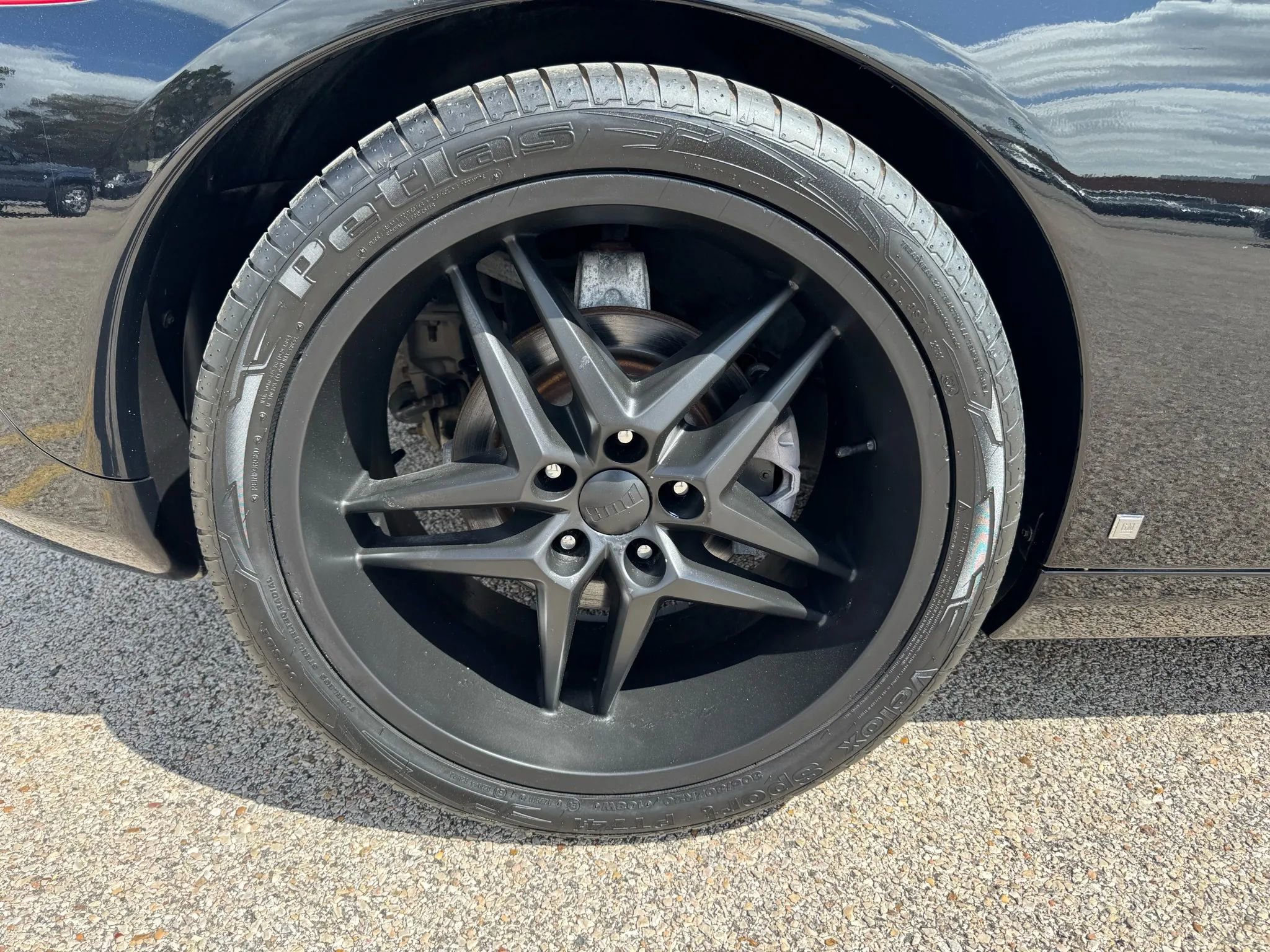 Used 2009 Chevrolet Corvette Convertible w/ Preferred Equipment Group RWD image 13