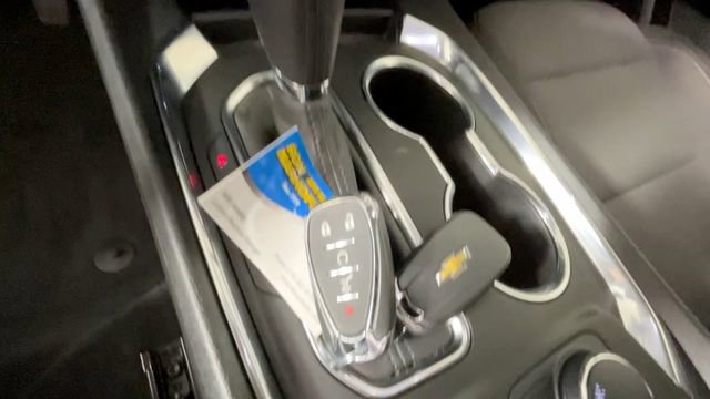 Used 2020 Chevrolet Traverse LT FWD image 30
