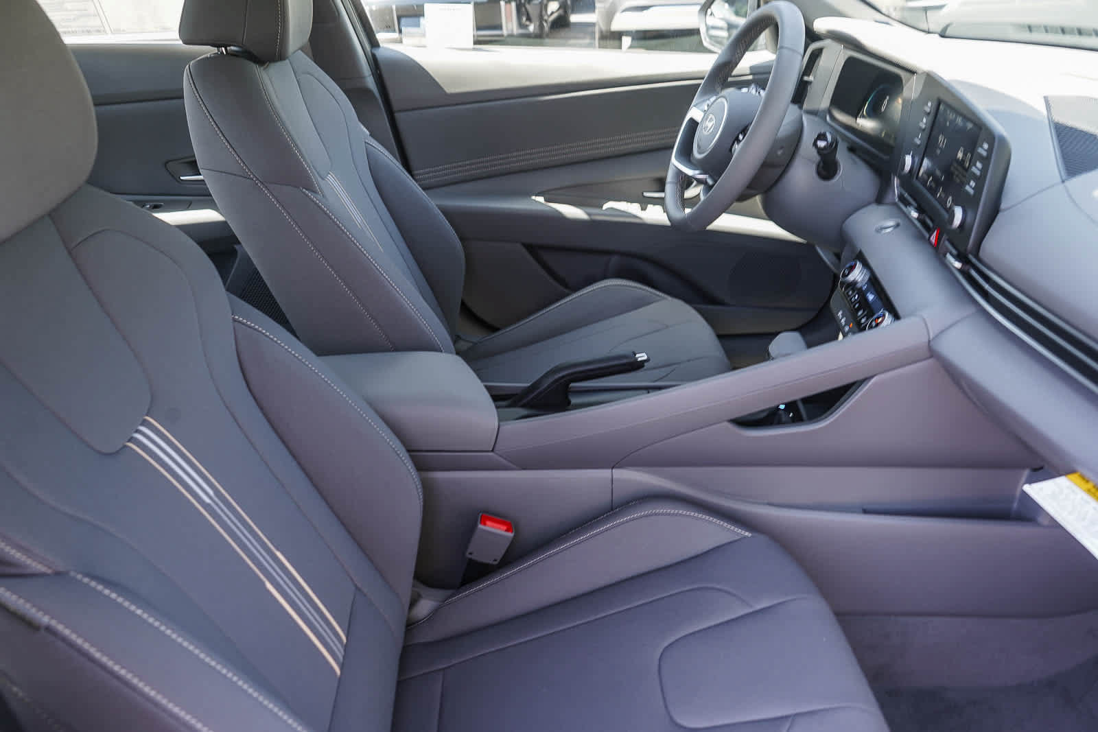 New 2026 Hyundai Elantra Sport FWD image 16