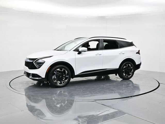 Used 2025 Kia Sportage SX image 6