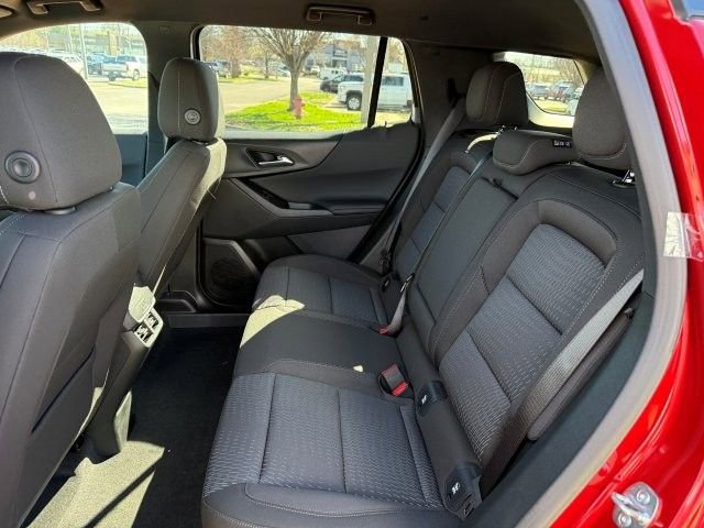 New 2026 Chevrolet Equinox LT w/ Safety and Technology Package image 15