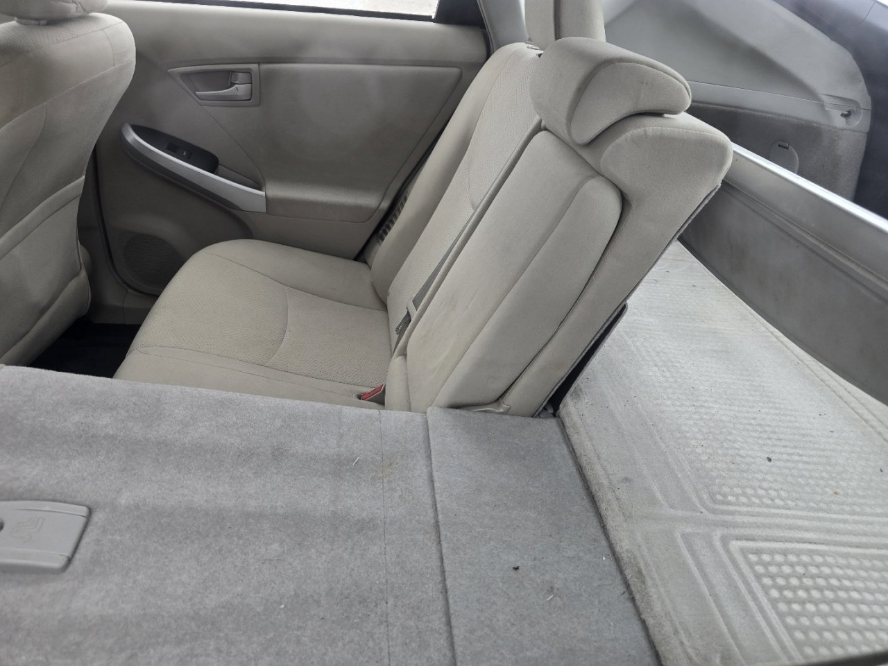 Used 2013 Toyota Prius Three w/ Solar Roof Pkg image 20