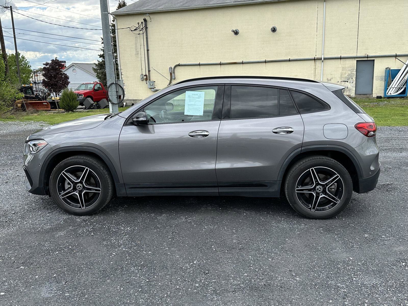 Used 2022 Mercedes-Benz GLA 250 4MATIC image 5