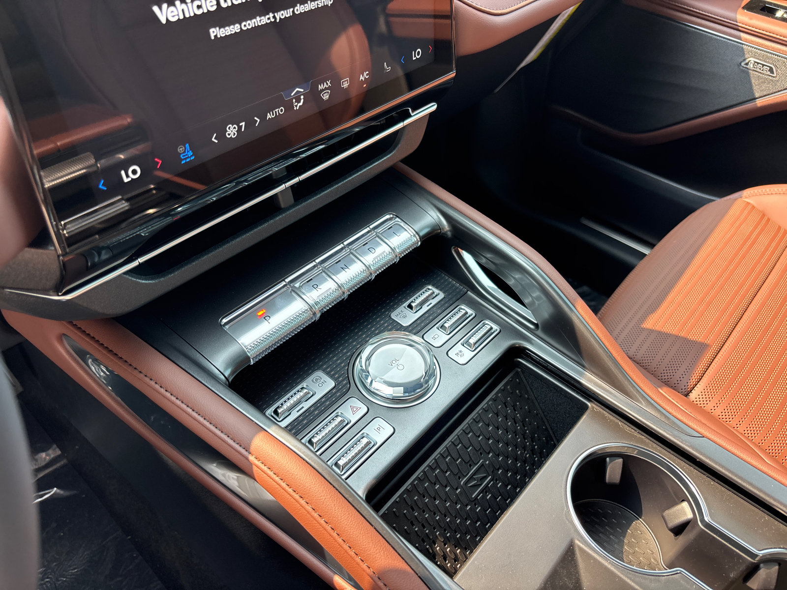 New 2026 Lincoln Nautilus Reserve w/ Jet Appearance Package AWD/4WD image 23