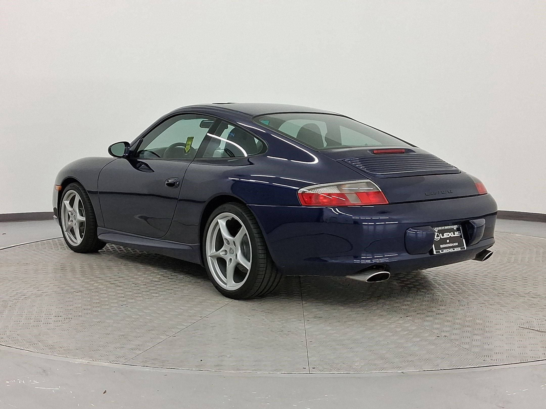 Used 2002 Porsche 911 Carrera image 3