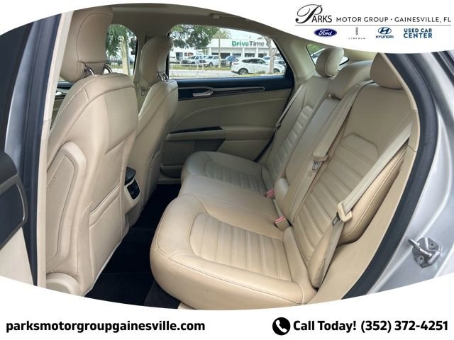 Used 2013 Ford Fusion SE FWD image 13