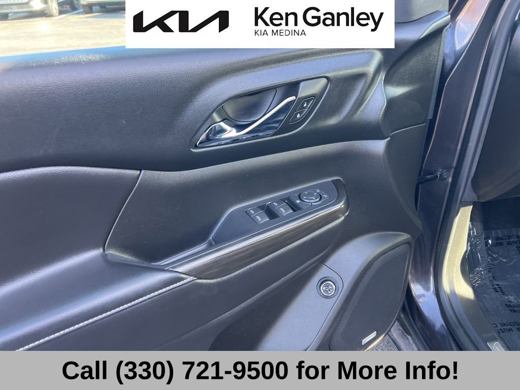 Used 2018 GMC Acadia SLT image 26