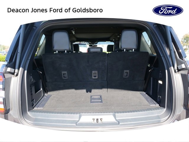 Certified 2023 Ford Expedition Platinum image 14
