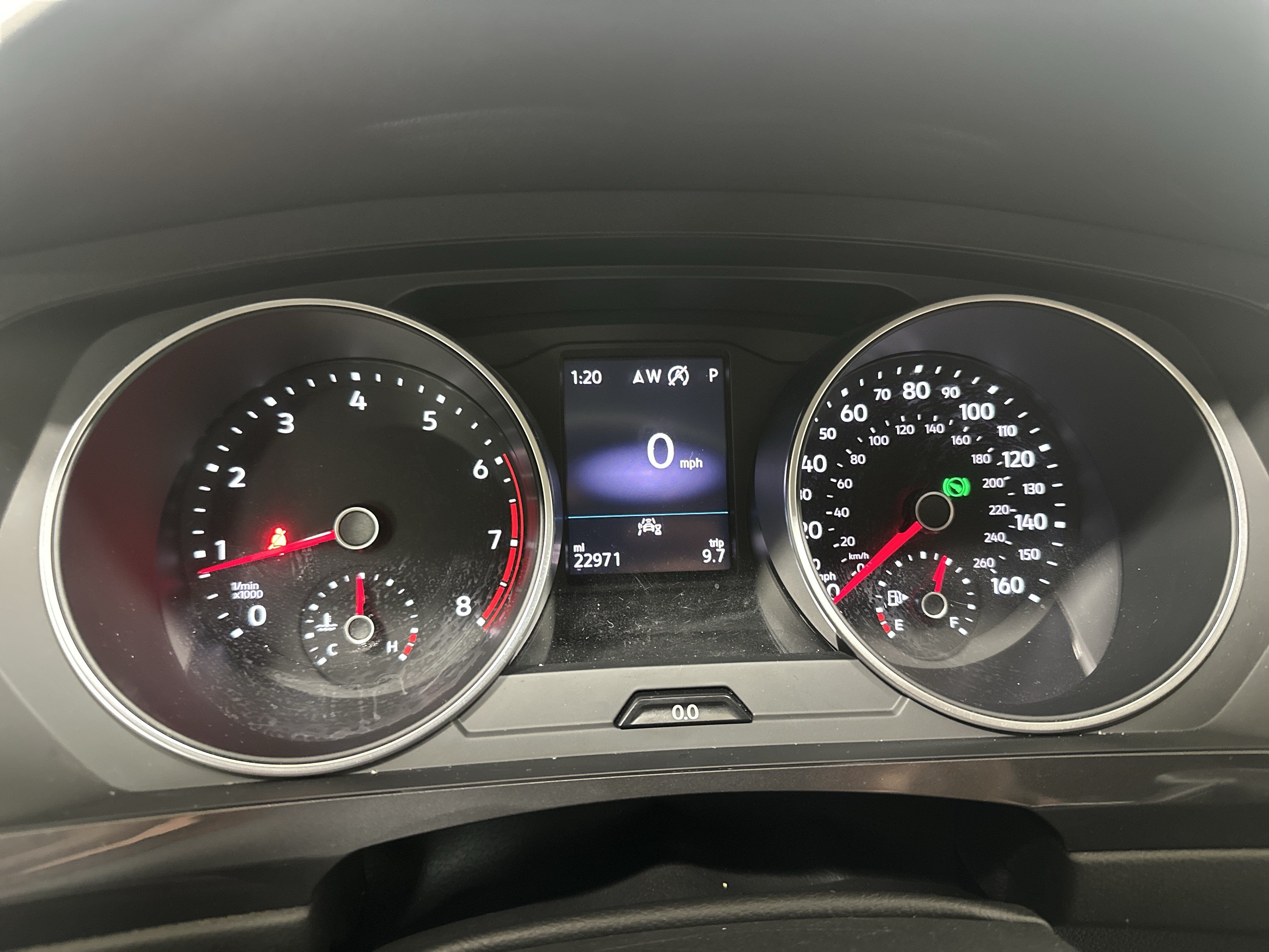 Used 2021 Volkswagen Tiguan SE AWD/4WD image 24