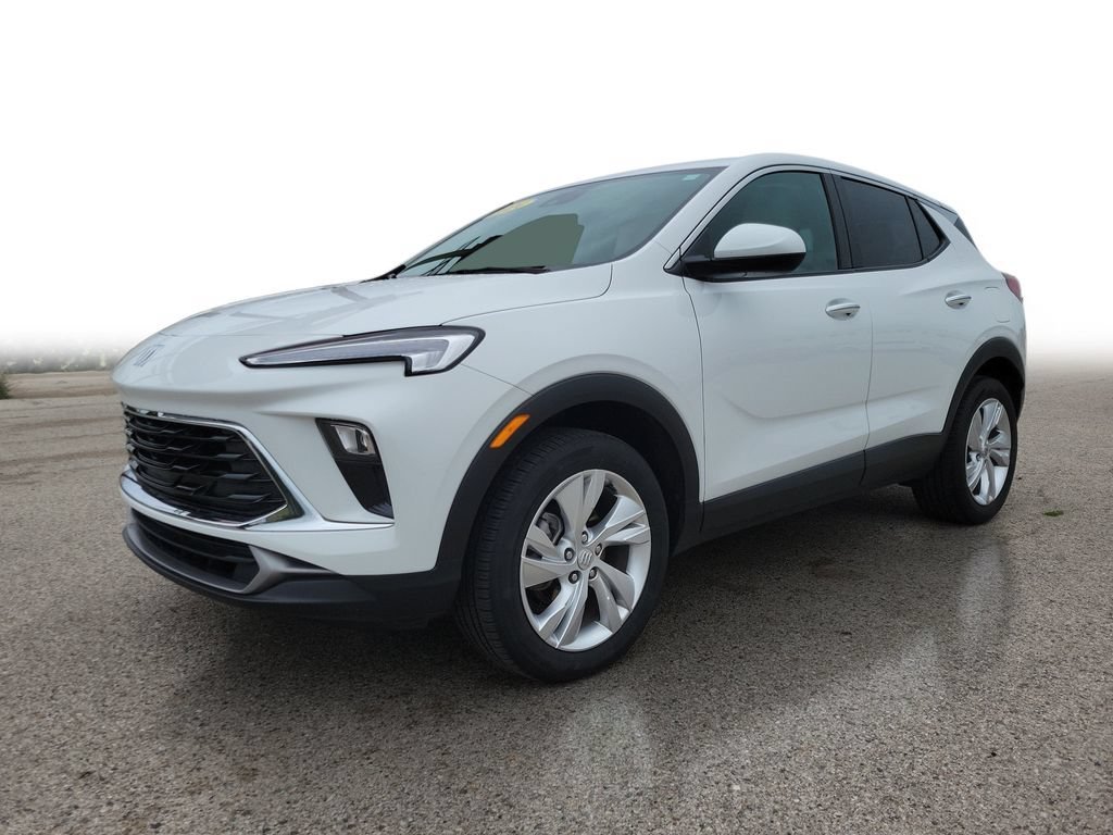 Certified 2024 Buick Encore GX Preferred AWD/4WD image 2