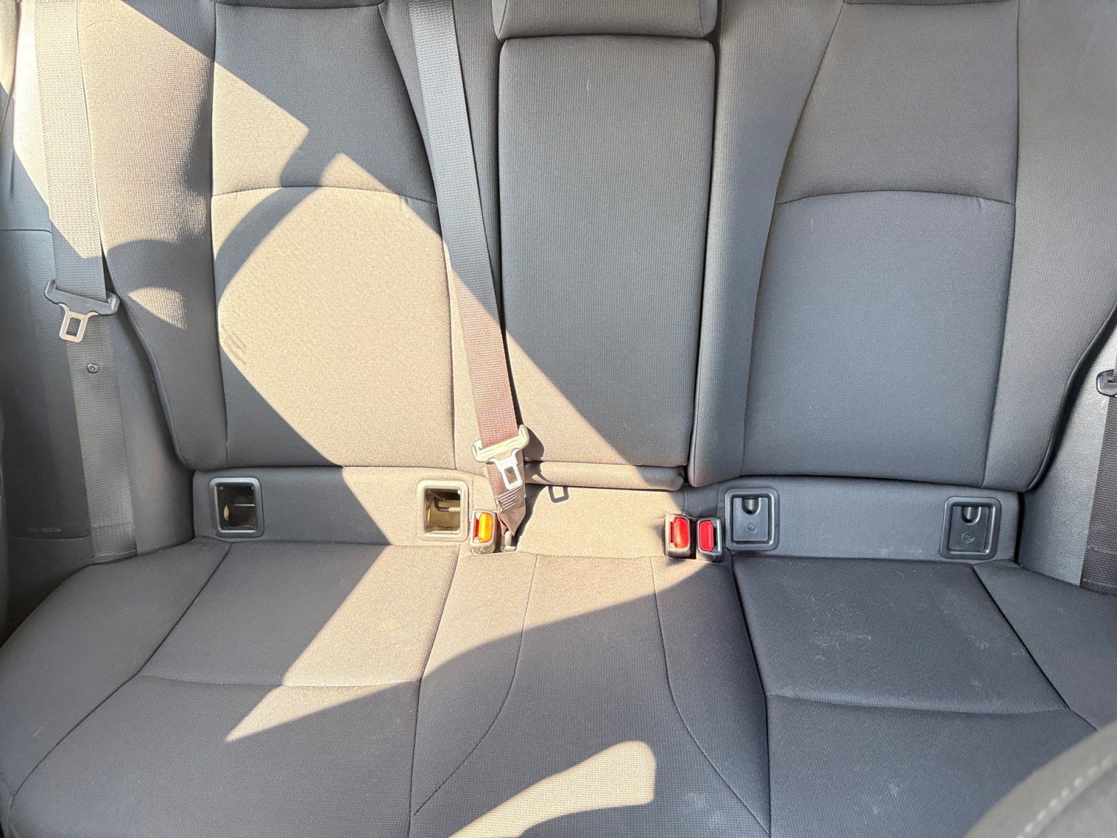 Used 2022 Toyota Corolla LE FWD image 18