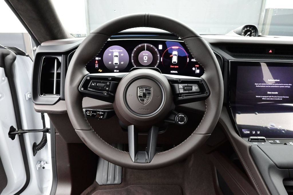 New 2026 Porsche Cayenne Turbo AWD/4WD image 8
