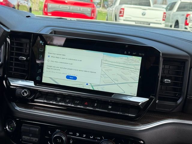 Used 2025 Chevrolet Silverado 2500 LT w/ Convenience Package AWD/4WD image 3