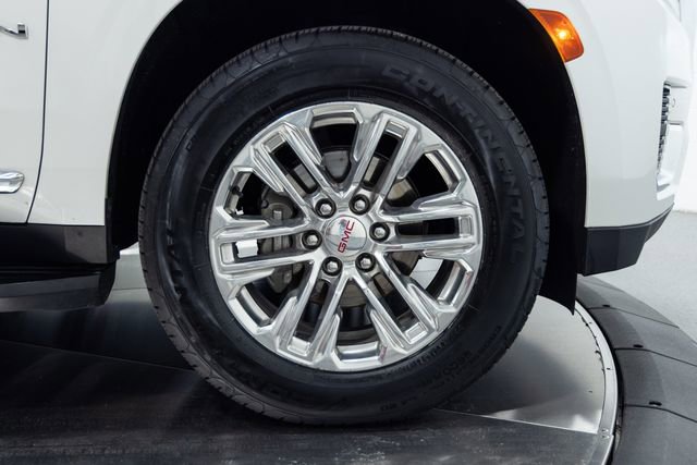 Used 2023 GMC Yukon XL SLT w/ SLT Luxury Package image 28