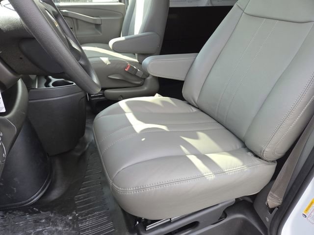 New 2026 Chevrolet Express 2500 w/ Driver Convenience Package RWD image 28