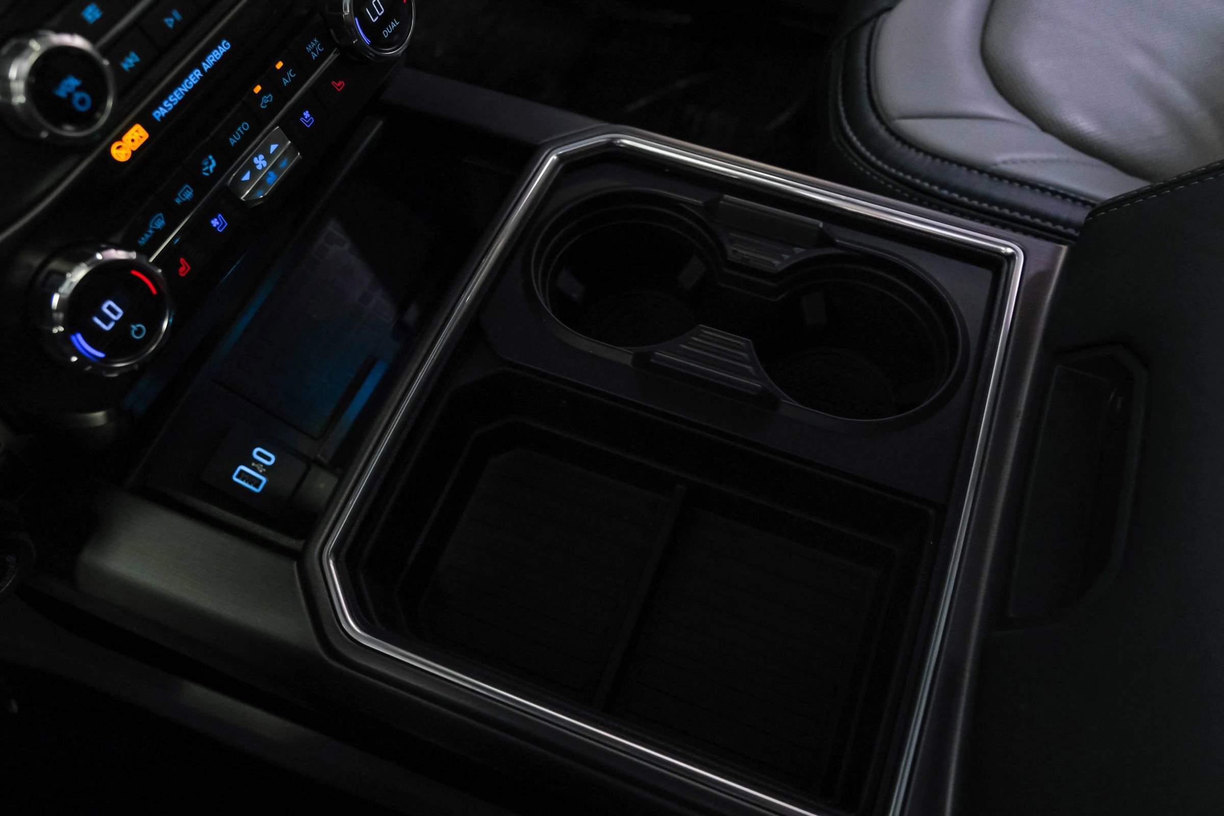 Used 2022 Ford F250 Limited image 26