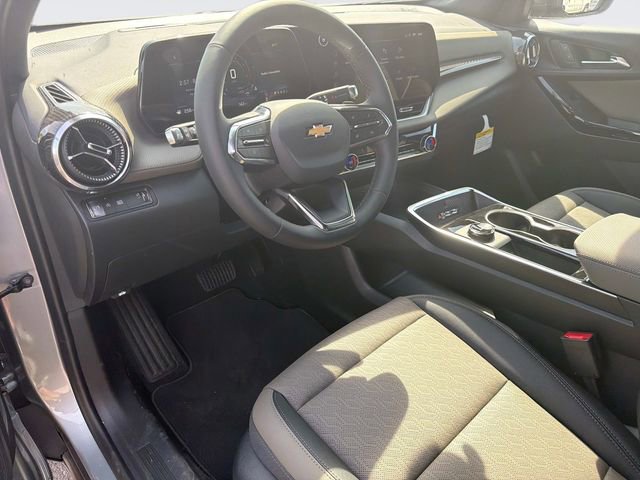 New 2026 Chevrolet Equinox LT w/ Convenience Package II FWD image 23