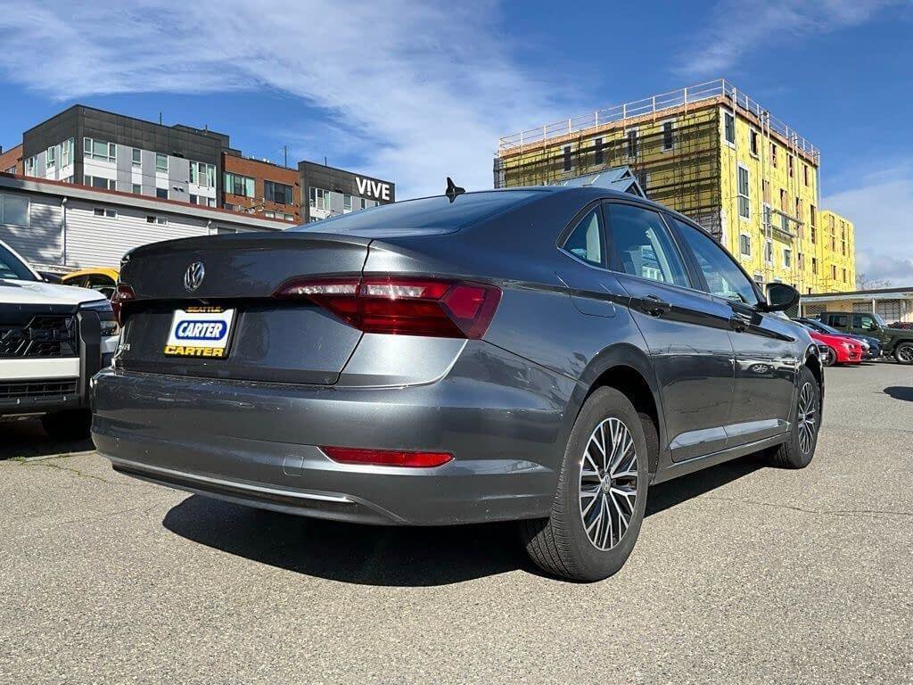 Used 2021 Volkswagen Jetta S image 8