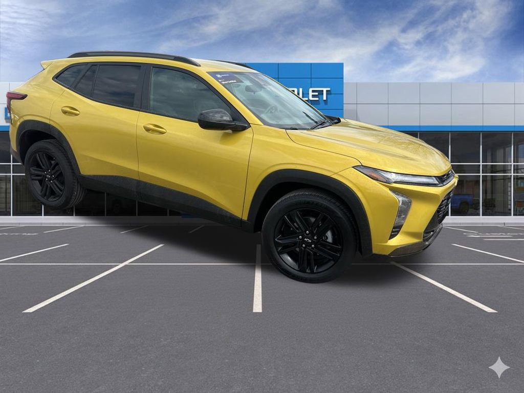 Used 2025 Chevrolet Trax ACTIV image 6