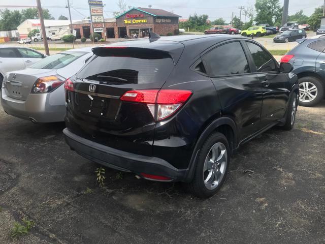Used 2019 Honda HR-V LX image 11