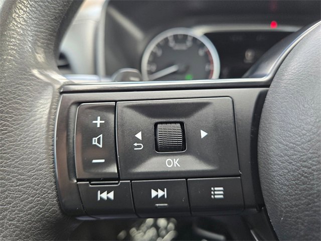 Used 2021 Nissan Rogue S image 28