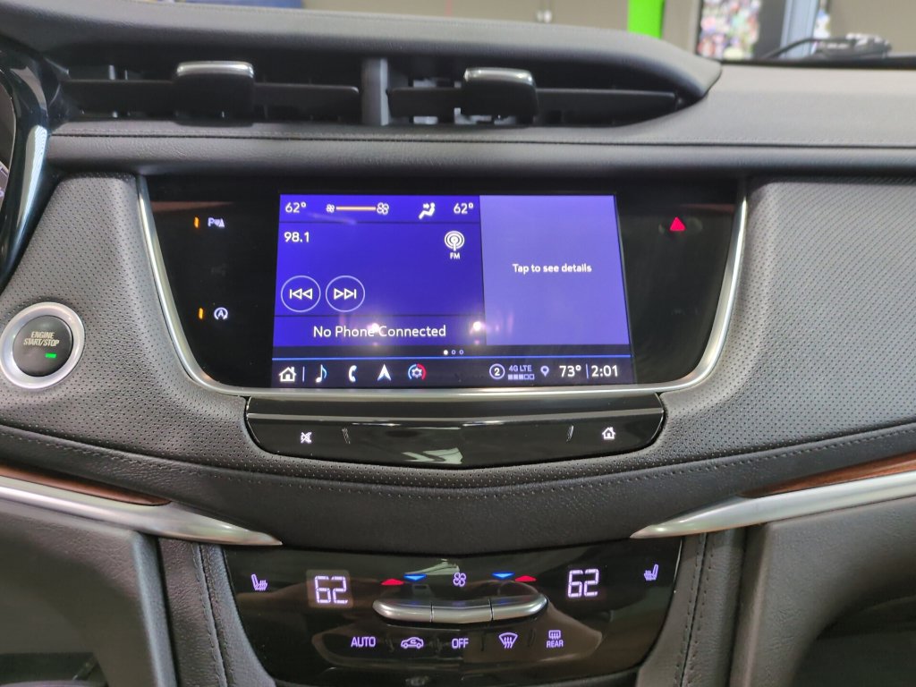 Used 2024 Cadillac XT5 Premium Luxury w/ LPO, Floor Liner Package AWD/4WD image 8