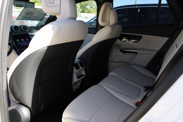 New 2026 Mercedes-Benz GLC 300 4MATIC image 32